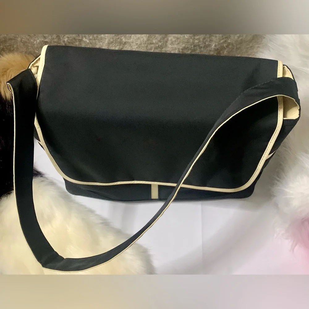 🍼👶 FREE BUNDLE Medela Style Tote Baby Bag Travel🍼👶#BBM